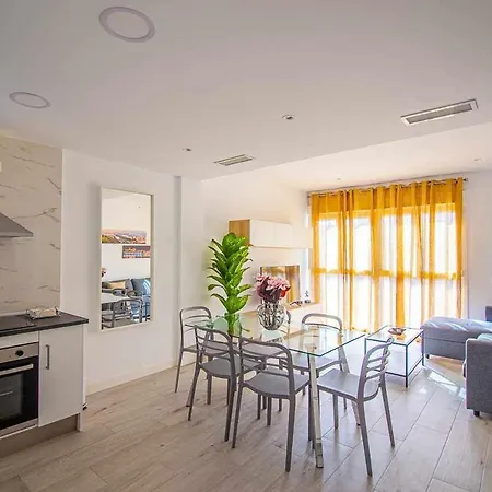 New Centro De Con Parking Apartmán Torremolinos