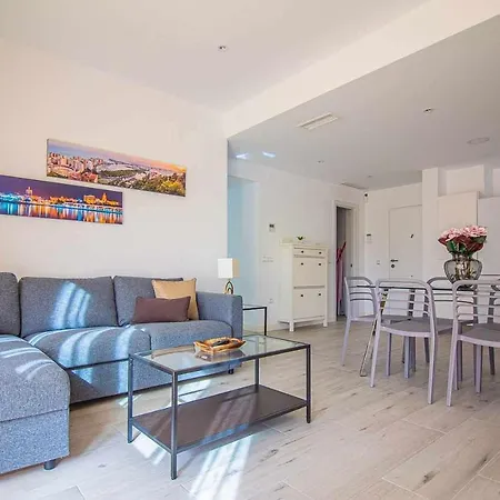 Apartmán New Centro De Con Parking