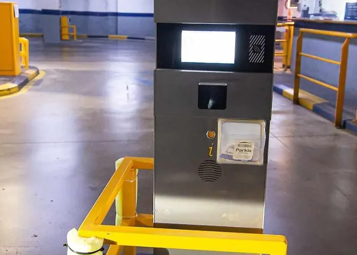 New Centro De Con Parking * Torremolinos