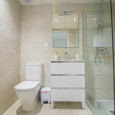 New Centro De Con Parking *