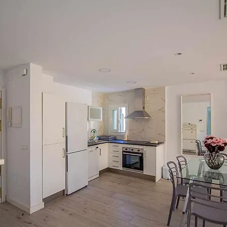 New Centro De Con Parking Daire Torremolinos