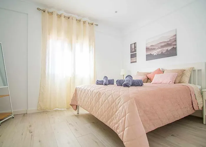 New Centro De Con Parking