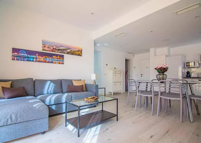 New Centro De Con Parking Apartman Torremolinos